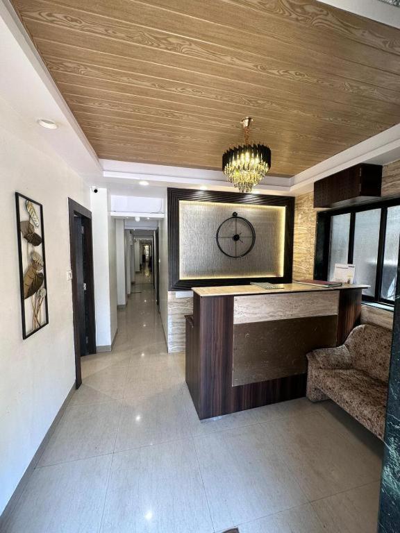 Hotel Kalpana Residency - Near Us Embassy Bombaj Zewnętrze zdjęcie