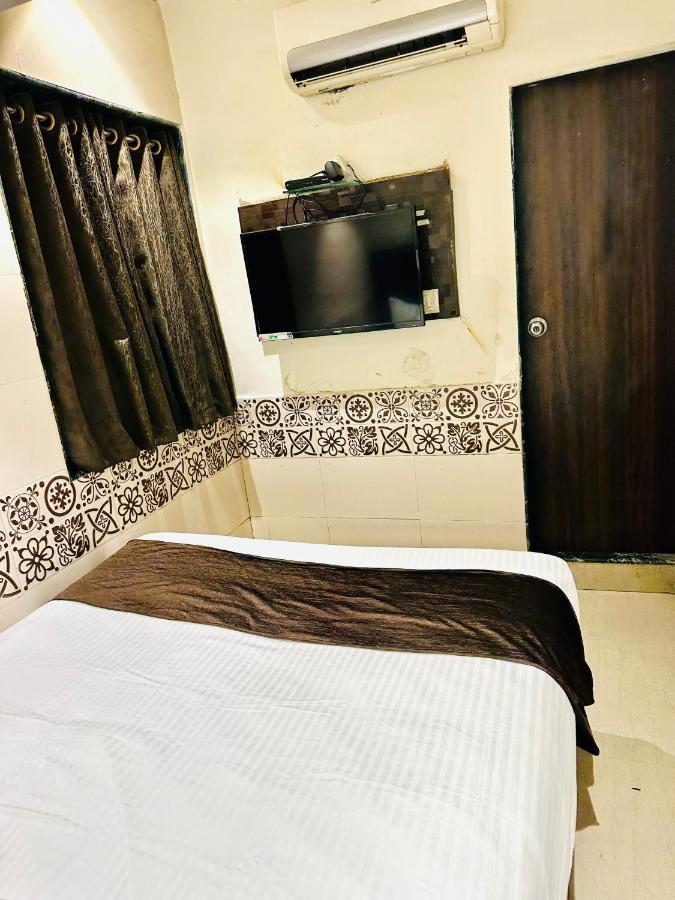 Hotel Kalpana Residency - Near Us Embassy Bombaj Zewnętrze zdjęcie